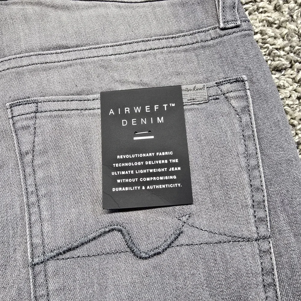 7 for all Mankind Airweft Slimmy Jeans Men Size 30x33 NWT